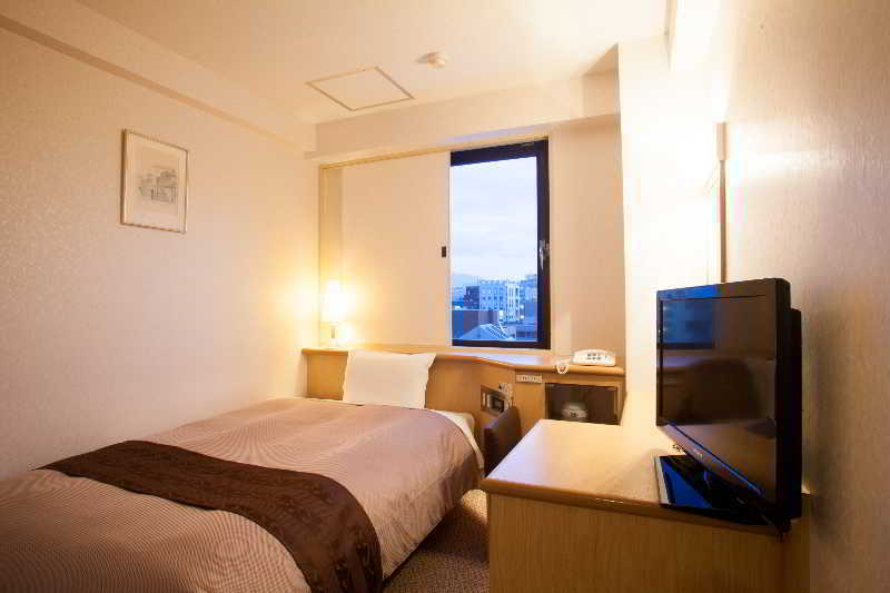 Toyo Fukuoka (Fukuoka)